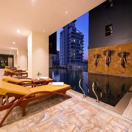 Poulo Wai Hotel & Apartment Phnom Penh Dış mekan fotoğraf