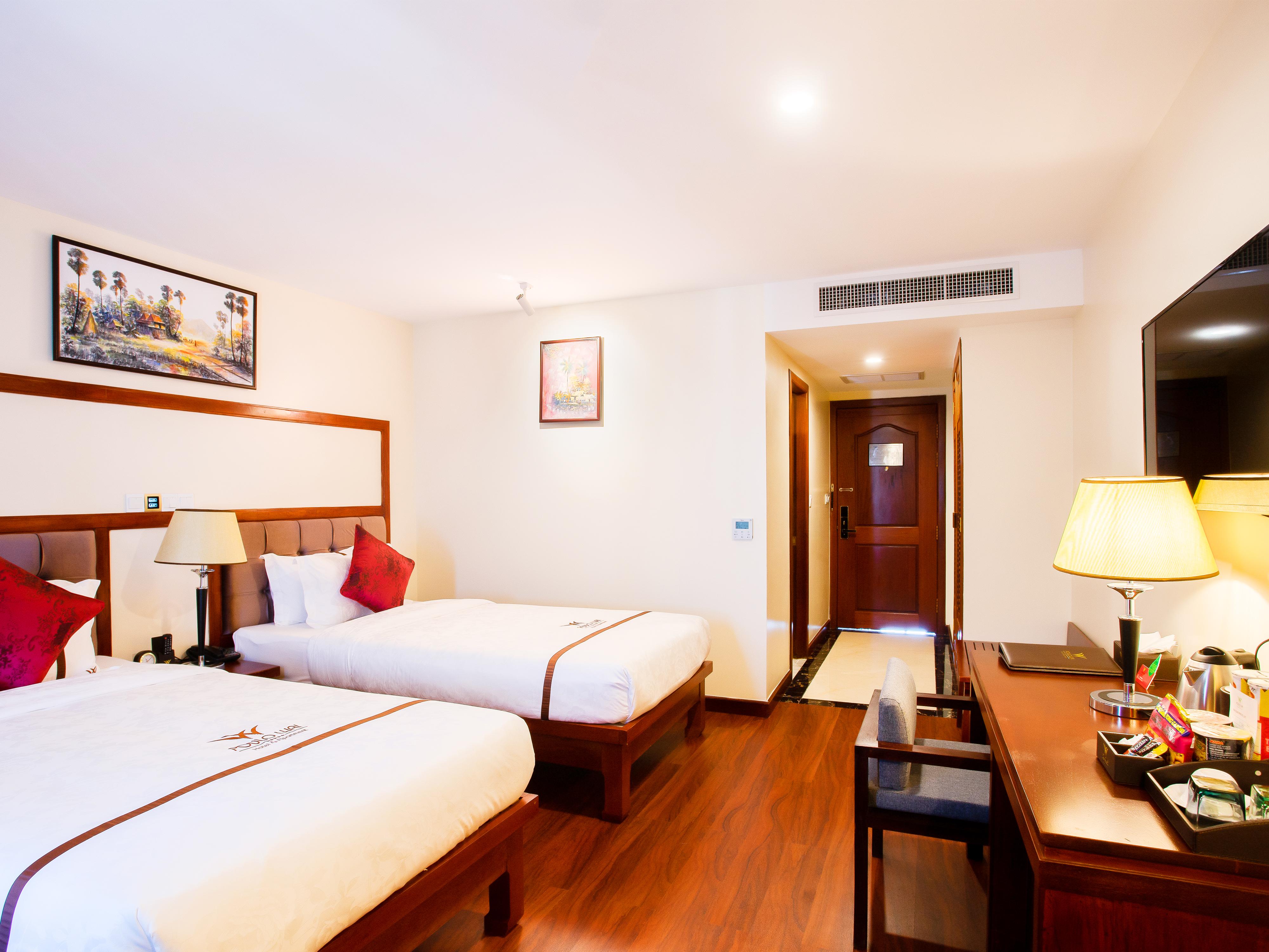 Poulo Wai Hotel & Apartment Phnom Penh Dış mekan fotoğraf